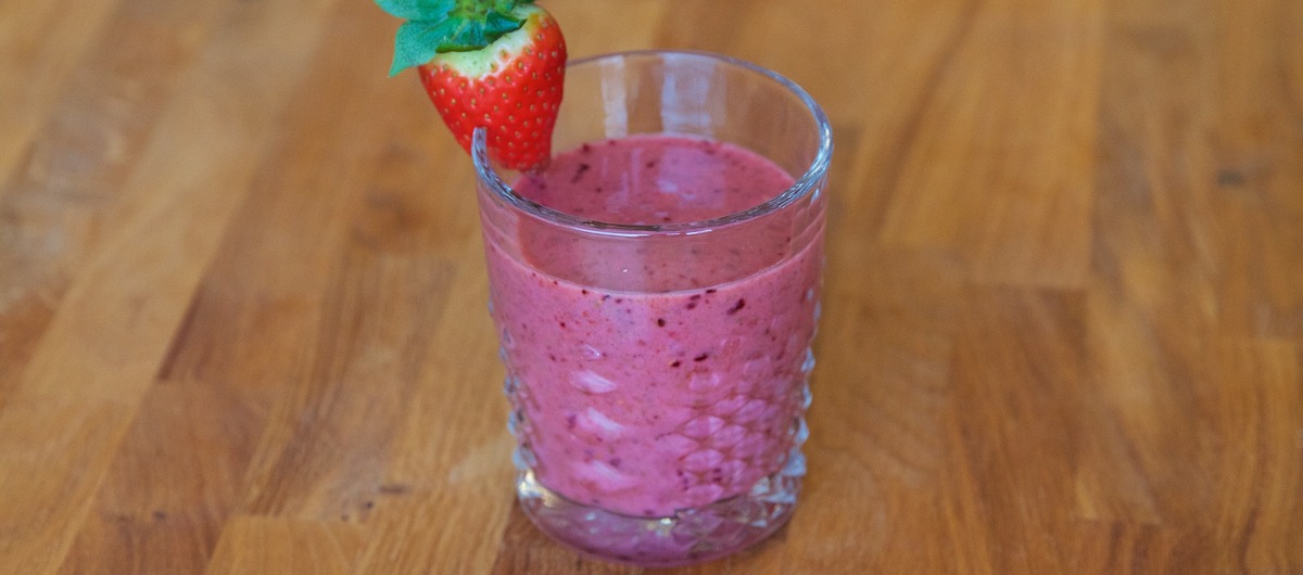 Summer fruits smoothie | IBDrelief